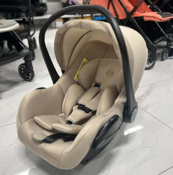 Автолюлька Luxmom 255 Бежевая