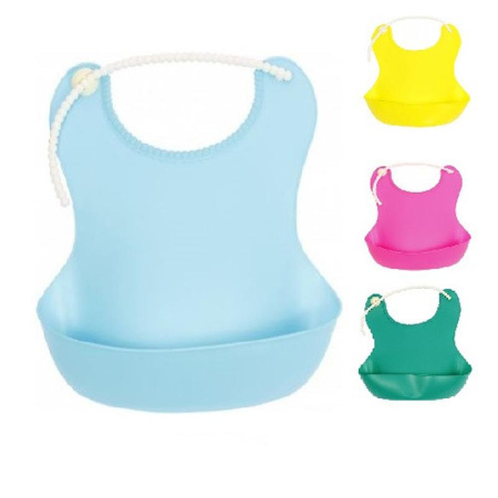 Нагрудник пластиковый Бусинка 1074Б