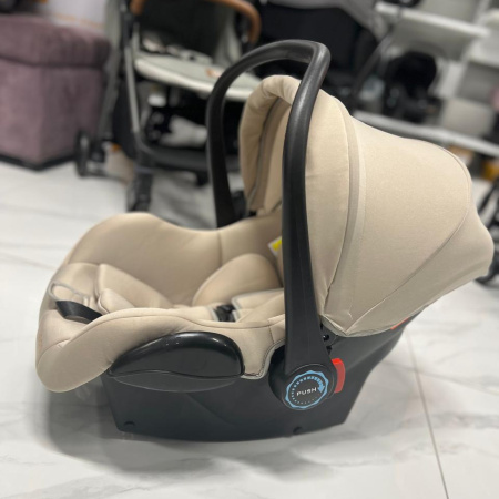 Автолюлька Luxmom 255 Бежевая