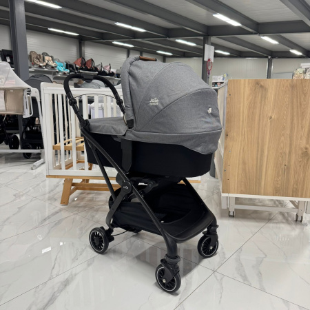 Легкая коляска 2в1 Joie Tourist. Черная