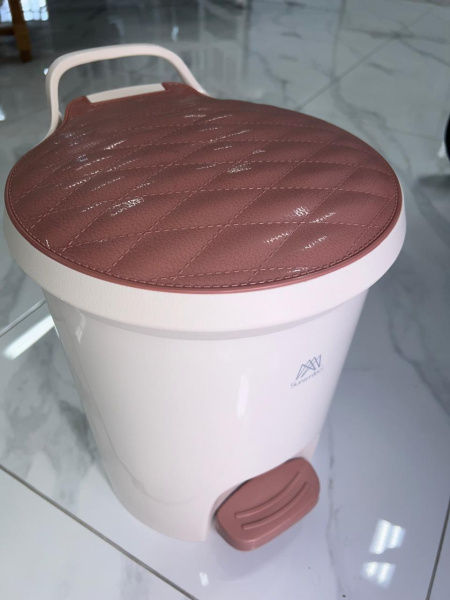 Ведро мусорное круглое, бежевая крышка