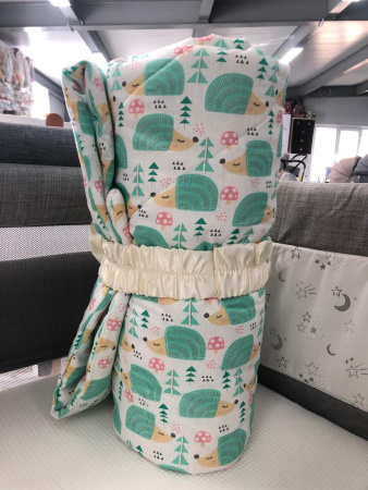 Одеяло ясельное 110*140, синтепон, Ежики